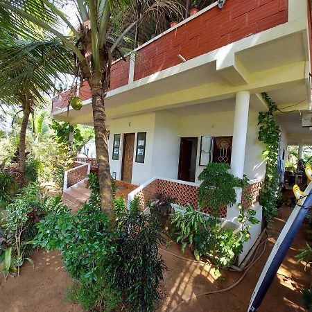 Cocopelli Guest House Gokarna  Bagian luar foto