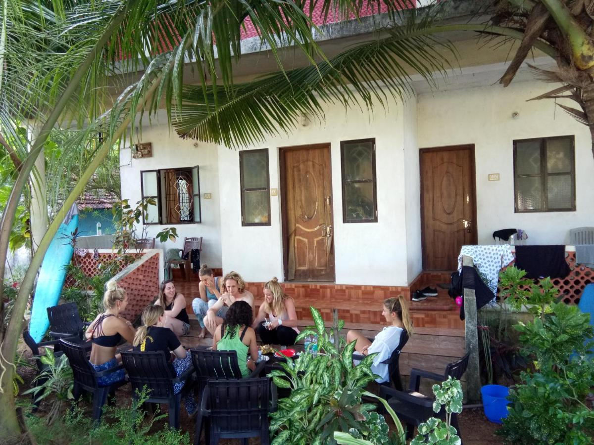 Cocopelli Guest House Gokarna  Bagian luar foto