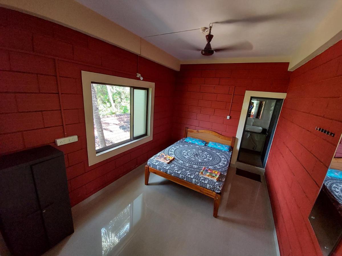 Cocopelli Guest House Gokarna  Bagian luar foto