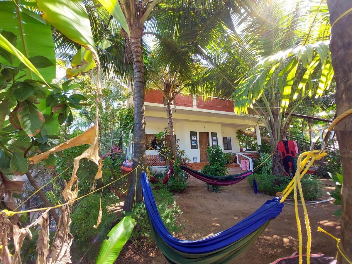 Cocopelli Guest House Gokarna  Bagian luar foto