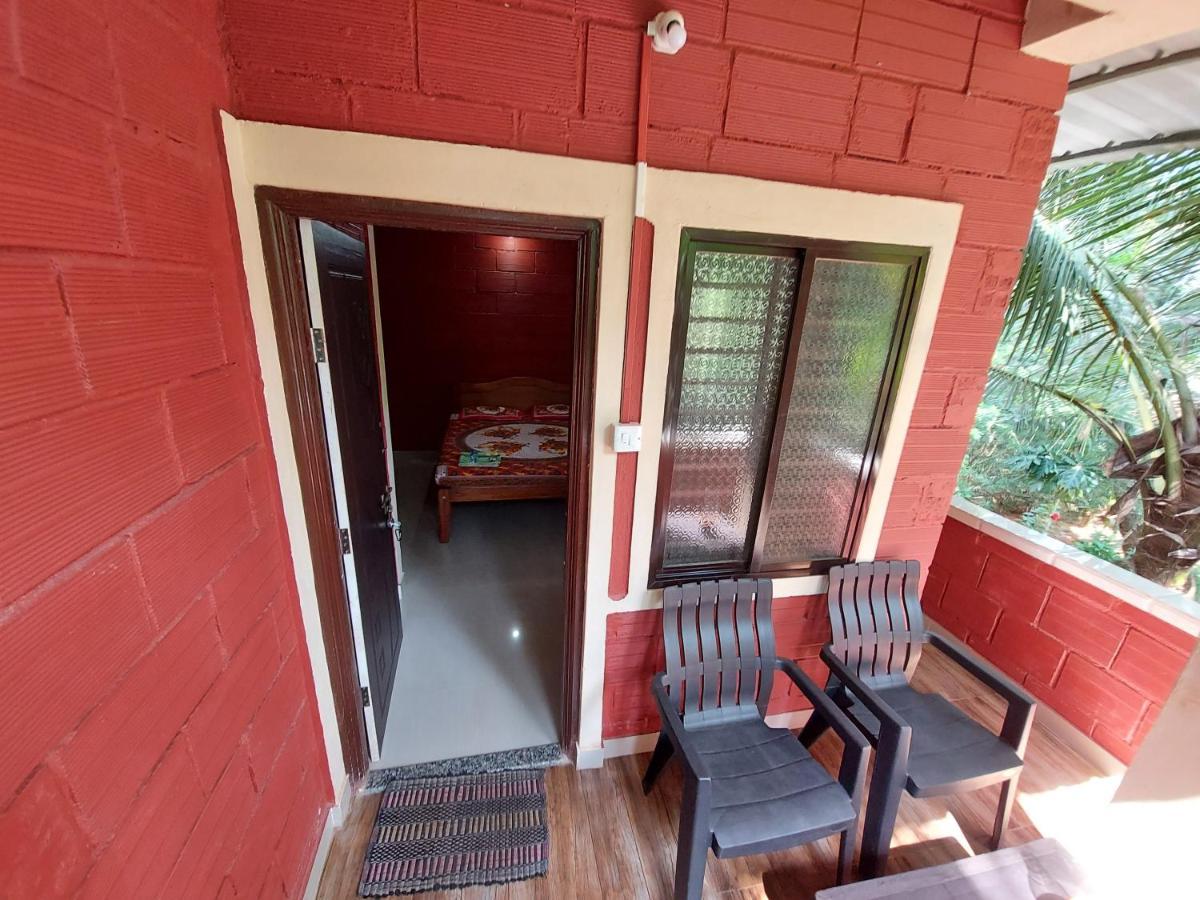 Cocopelli Guest House Gokarna  Bagian luar foto
